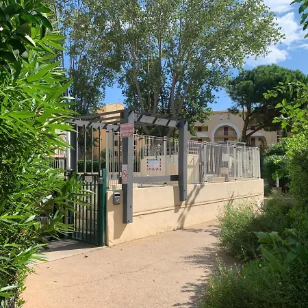 Le Lagon Bleu-3 By Interhome Apartment