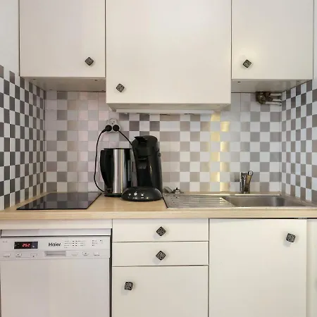 Le Lagon Bleu-3 By Interhome