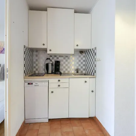 Le Lagon Bleu-3 By Interhome *